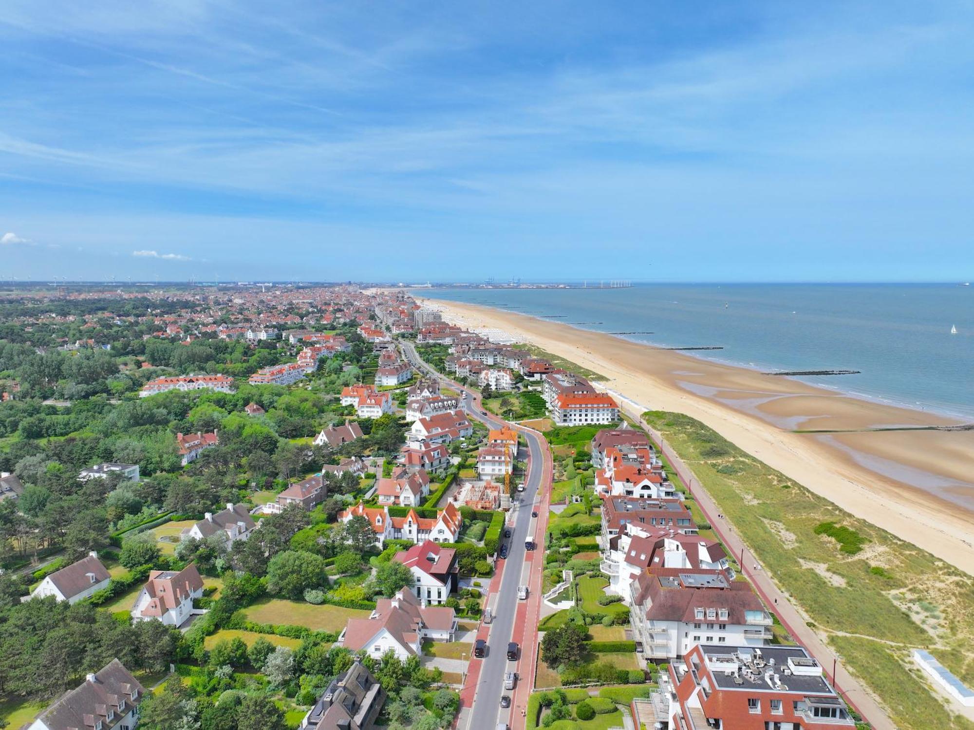 Charming Villa Near The Dunes Of Knokke Le Zoute Exterior foto